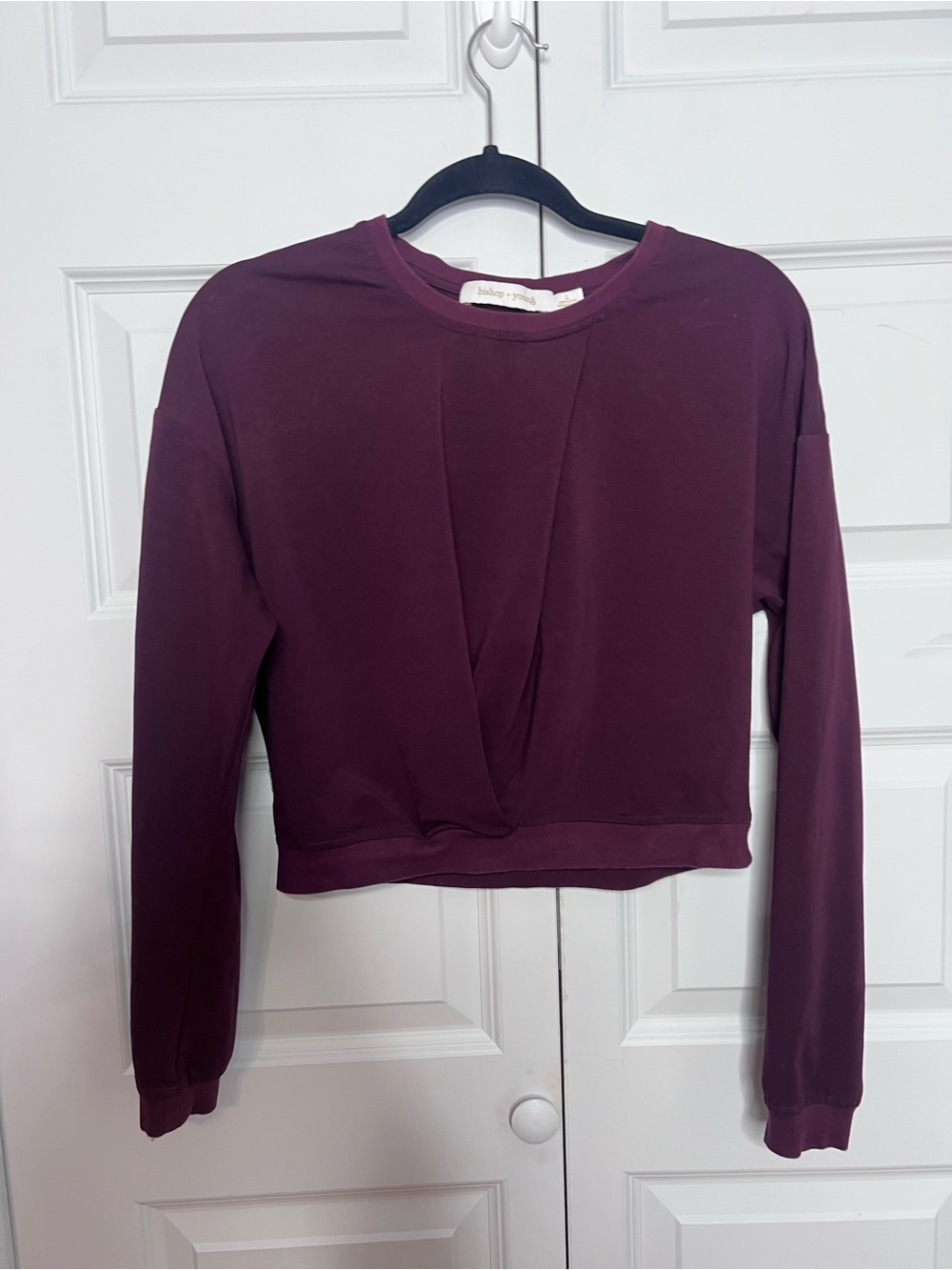 Bishop + Young Burgundy Cropped Long Sleeve Top Size Large